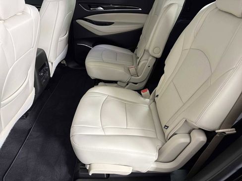 Used 2024 Buick Enclave Premium w/ Sport Touring Edition image 21