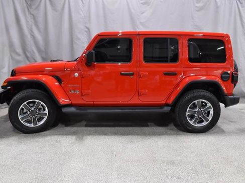 Certified 2020 Jeep Wrangler Unlimited Sahara w/ LED Lighting Group image 5