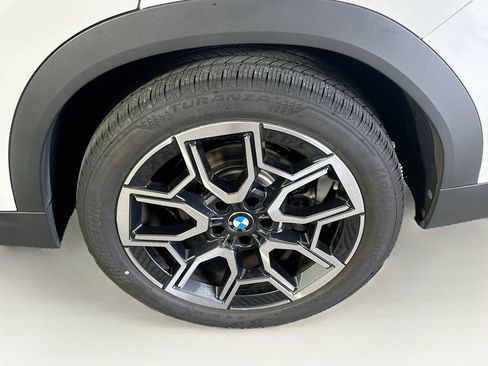 Used 2026 BMW X2 xDrive28i w/ Convenience Package AWD/4WD image 11