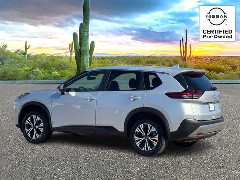 Certified 2023 Nissan Rogue SV image 4
