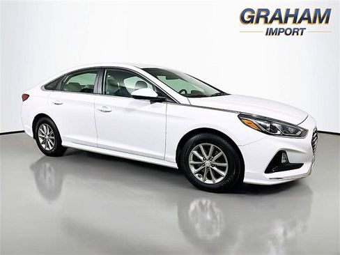 Used 2019 Hyundai Sonata SE image 1