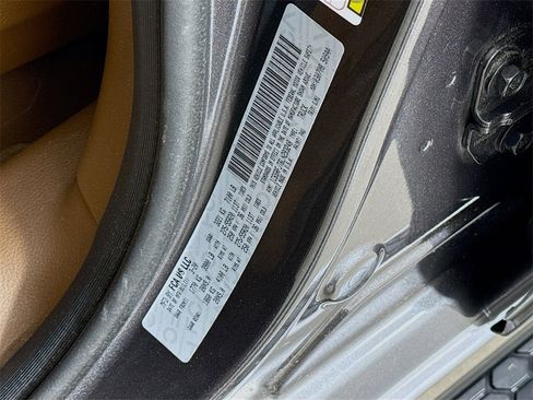 Used 2020 RAM 1500 Laramie image 33