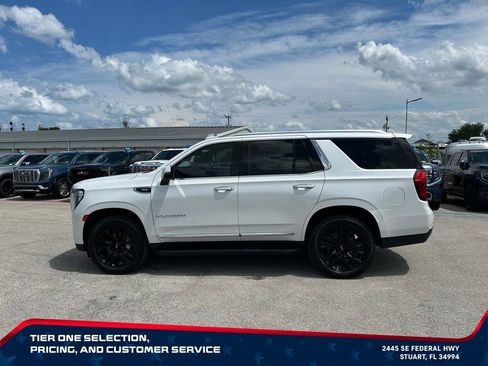 Used 2021 GMC Yukon SLT w/ SLT Premium Package RWD image 8
