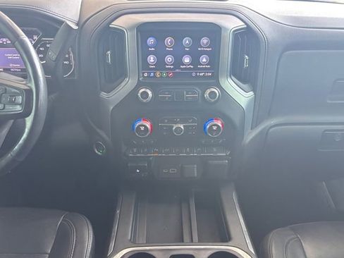 Used 2020 GMC Sierra 2500 SLT w/ SLT Premium Plus Package image 3