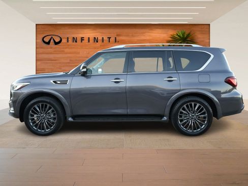 Certified 2023 INFINITI QX80 Premium Select w/ Cargo Package image 4