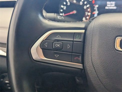 Used 2022 Jeep Compass Limited image 28