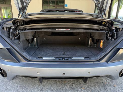 Used 2010 Ferrari California RWD image 49
