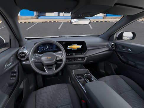 New 2026 Chevrolet Equinox LT image 50