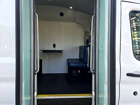 Used 2019 Ford Transit 350 XL image 33