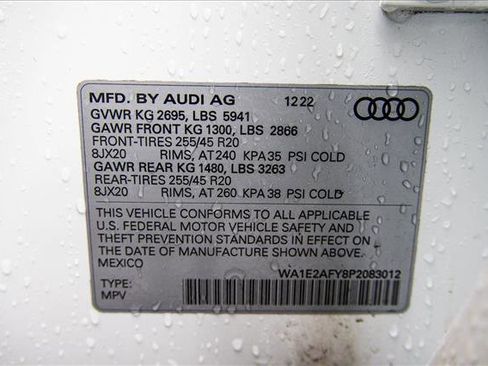 Used 2023 Audi Q5 e Premium Plus w/ Premium Plus Package image 28