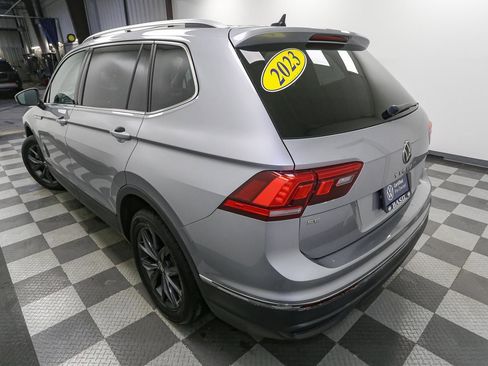 Certified 2023 Volkswagen Tiguan SE image 11