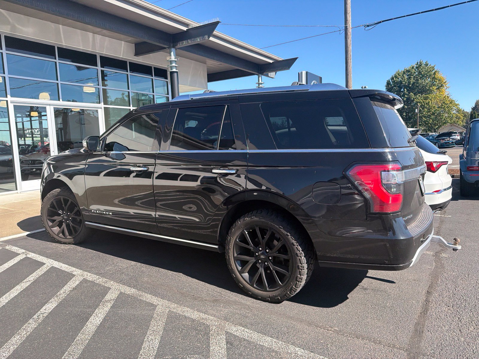 Used 2018 Ford Expedition Platinum AWD/4WD image 6