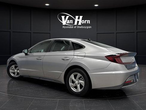 Used 2023 Hyundai Sonata SE w/ Cargo Package image 3
