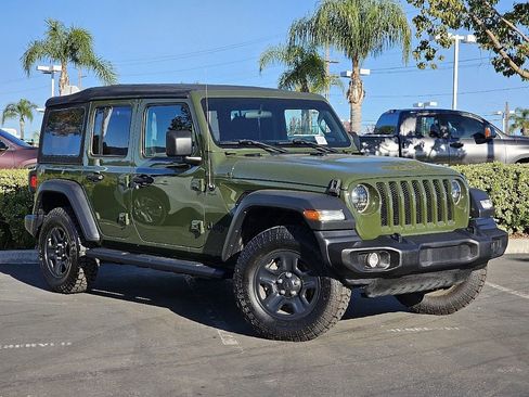 Used 2021 Jeep Wrangler Unlimited Sport image 3