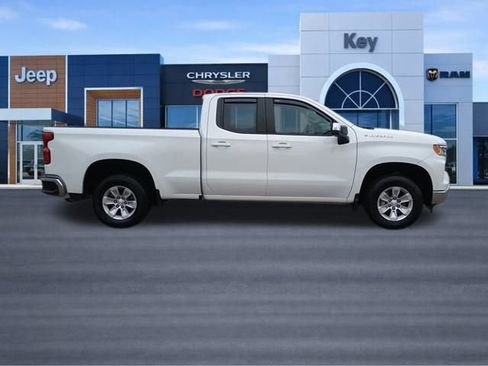 Used 2023 Chevrolet Silverado 1500 LT w/ Protection Package image 7