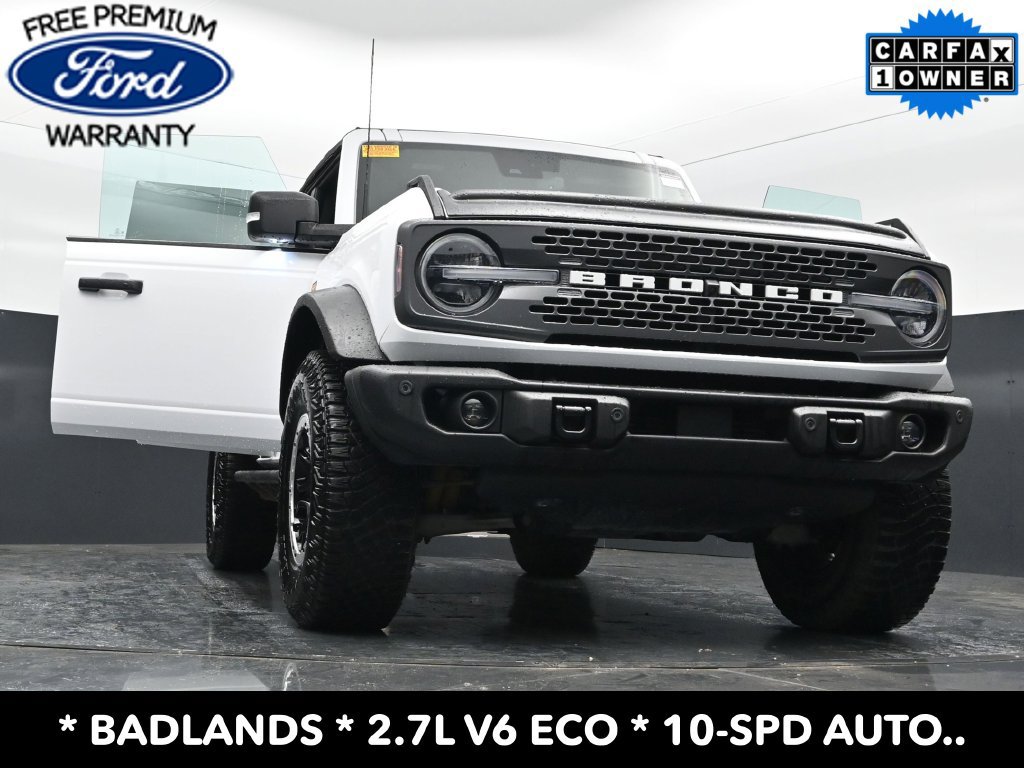 Used 2023 Ford Bronco Badlands w/ Sasquatch Package AWD/4WD image 39
