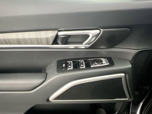 New 2025 Kia Telluride EX image 16