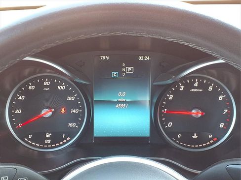 Used 2021 Mercedes-Benz GLC 300 image 28