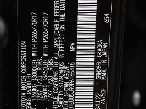 Used 2023 Toyota 4Runner Limited RWD image 21