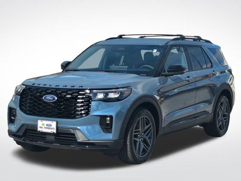 New 2026 Ford Explorer ST-Line w/ ST-Line Street Pack image 2
