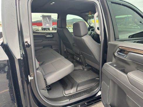 Used 2025 Chevrolet Silverado 1500 LT image 23