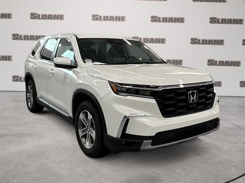 New 2025 Honda Pilot EX-L image 7