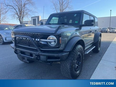 Certified 2023 Ford Bronco Wildtrak image 3