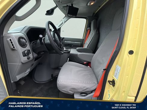 Used 2022 Ford E-450 and Econoline 450 Super Duty RWD image 19