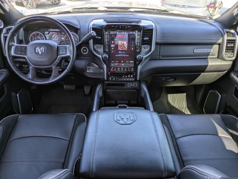 Used 2022 RAM 2500 Laramie image 12
