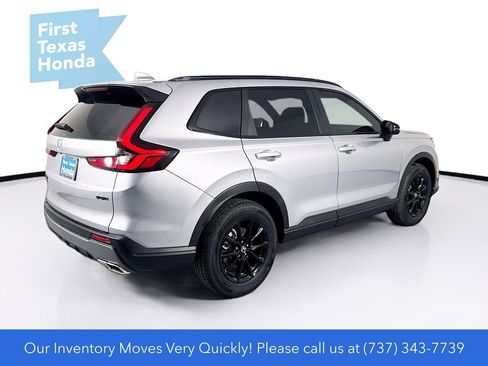 Used 2026 Honda CR-V Sport image 8