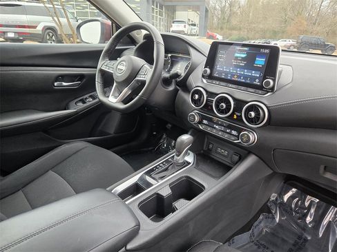 Used 2024 Nissan Sentra SV w/ All-Weather Package image 18