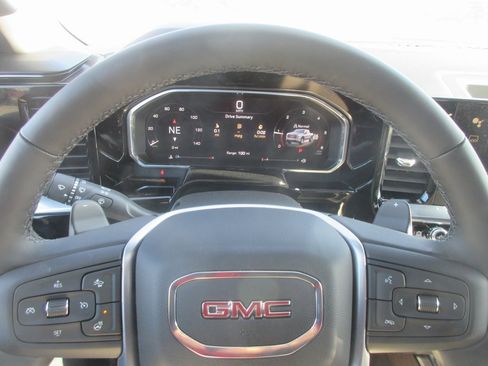 New 2026 GMC Sierra 1500 SLT w/ SLT Premium Plus Package image 19