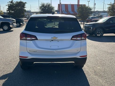 Certified 2024 Chevrolet Equinox LT image 7