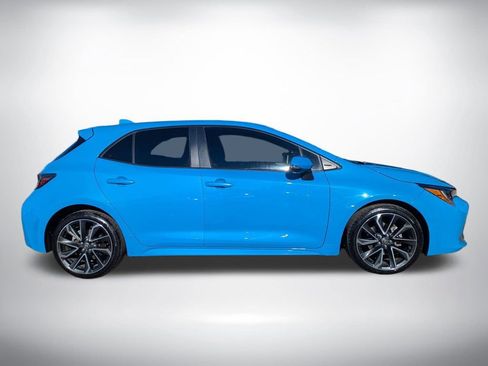Used 2022 Toyota Corolla XSE image 2