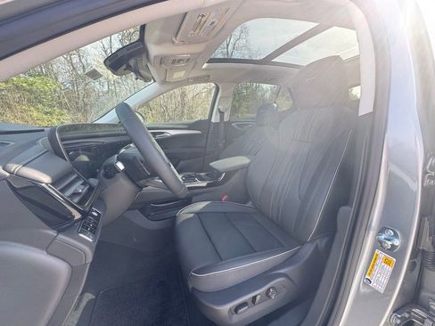 New 2026 Buick Envision Avenir image 5