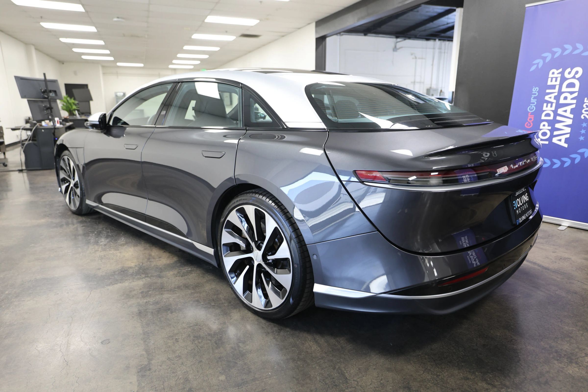Used 2022 Lucid Air Grand Touring AWD/4WD image 8
