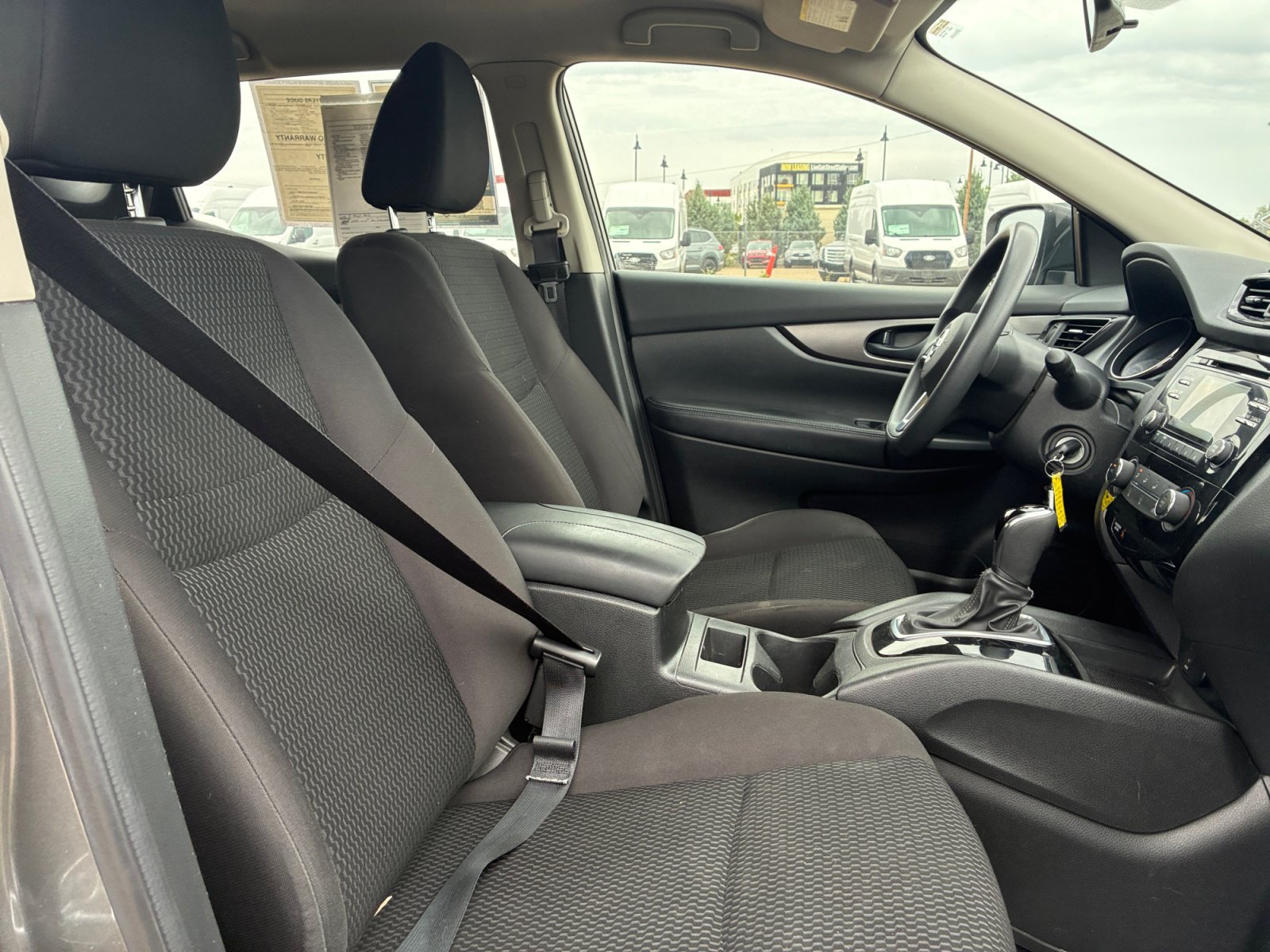Used 2018 Nissan Rogue Sport S AWD/4WD image 19