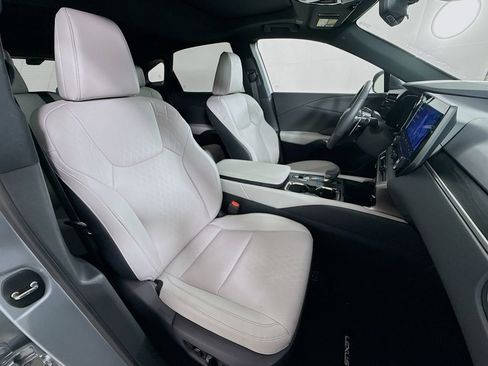 Certified 2025 Lexus RX 350 Premium Plus image 29
