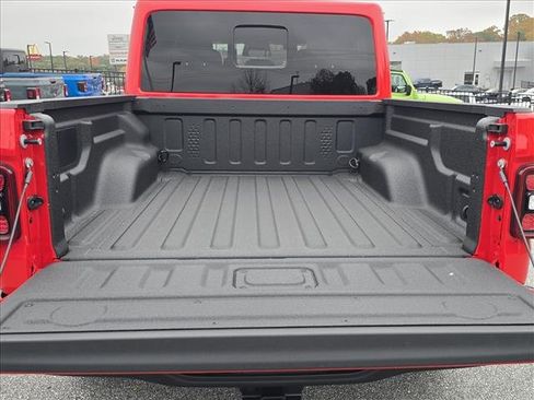New 2026 Jeep Gladiator Rubicon image 8