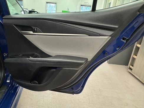 Used 2026 Toyota Camry SE w/ Convenience Package image 15