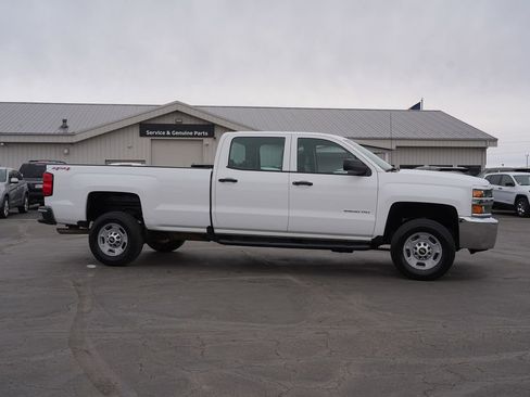 Used 2016 Chevrolet Silverado 2500 W/T image 2
