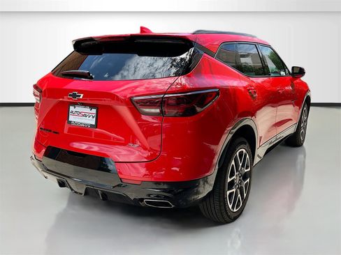 Used 2024 Chevrolet Blazer RS w/ Enhanced Convenience Package image 7