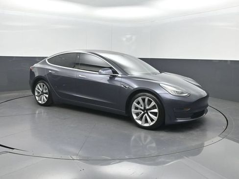 Used 2018 Tesla Model 3 Long Range AWD/4WD image 8
