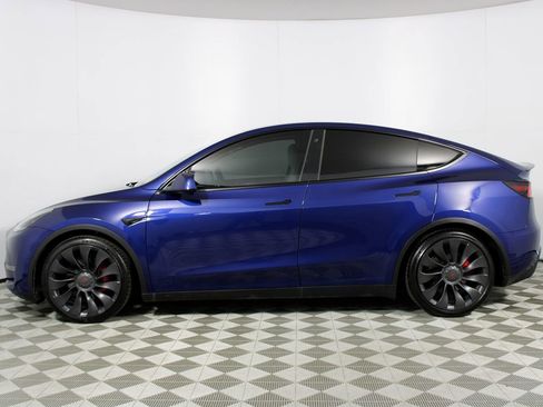 Used 2021 Tesla Model Y Performance image 38
