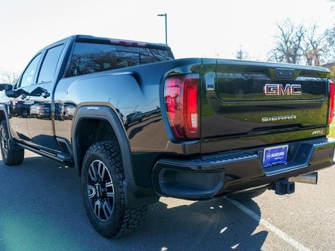 Used 2021 GMC Sierra 2500 AT4 w/ AT4 Premium Plus Package image 8