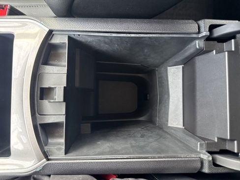 Used 2024 Ford Edge SEL w/ Convenience Package image 37