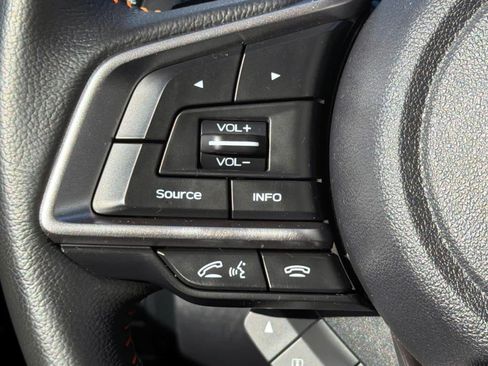 Used 2021 Subaru Crosstrek 2.5i Limited w/ Moonroof Package 2 AWD/4WD image 18