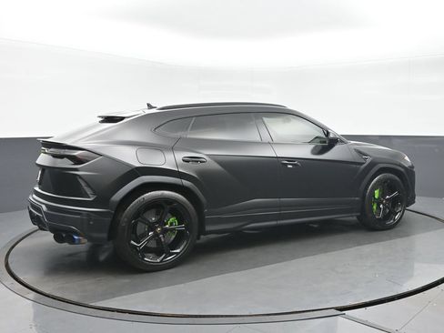 Used 2019 Lamborghini Urus AWD/4WD image 3
