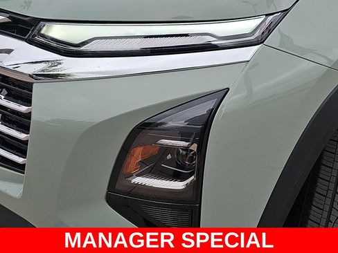 New 2026 Chevrolet Equinox LT w/ Safety and Technology Package FWD image 33