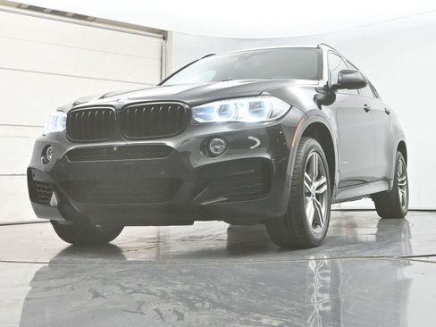 Used 2017 BMW X6 xDrive50i AWD/4WD image 30